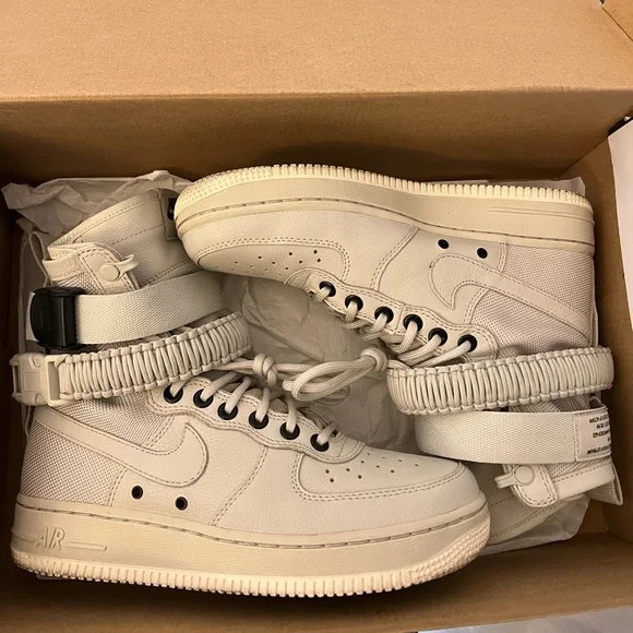 Nike Shoes Nike Special Field Air Force Light Bone Sail Women